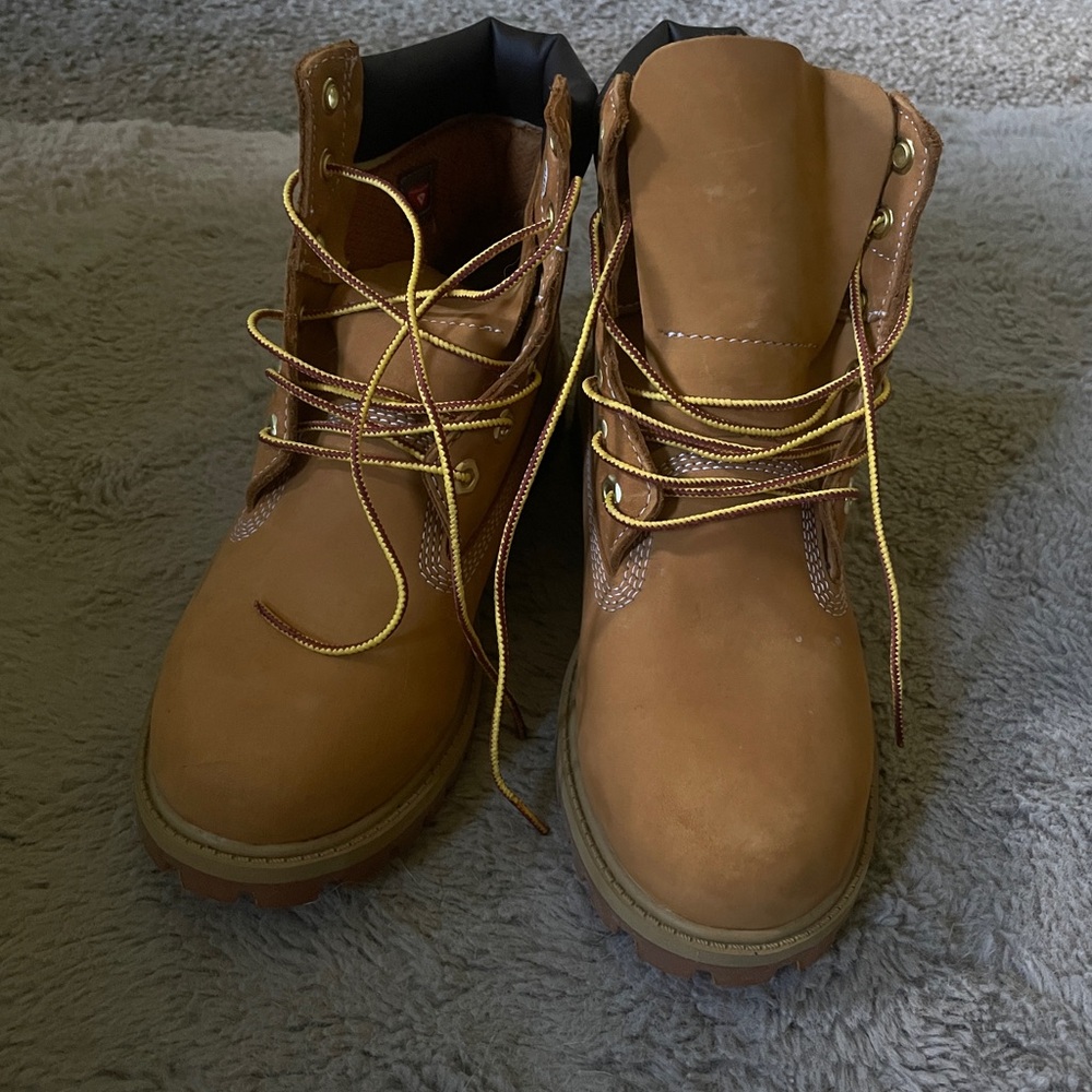 TIMBERLAND boots